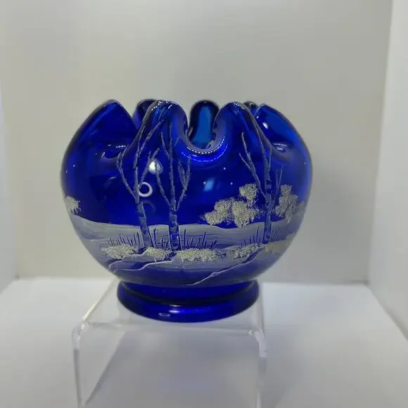 Fenton Inverted Ruffle Rose Bowl Cobalt Winter Scene Hand Painted GD Wright - Picture 6 of 9